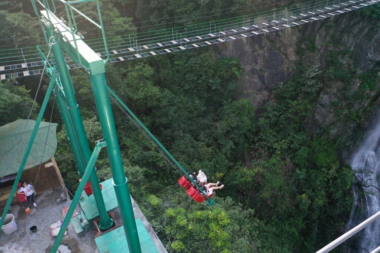 gulong canyon cliff swing top view