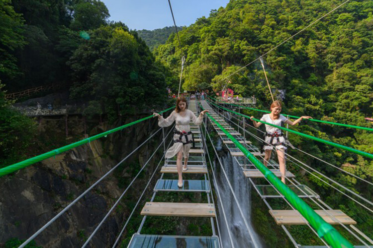 gulong canyon suspension bridge 3